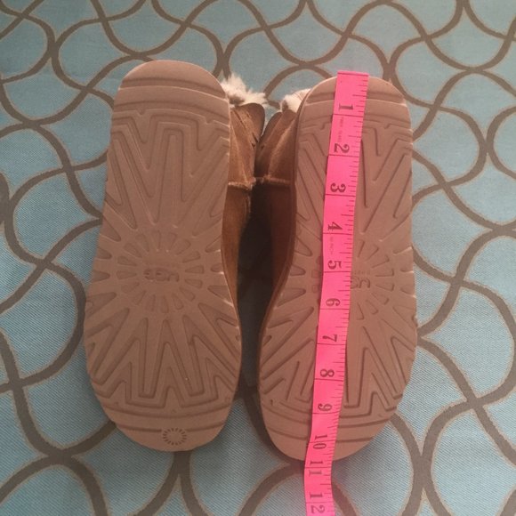 UGG Mini Bailey Knit Bow Boots SOLD📌 - Picture 10 of 13